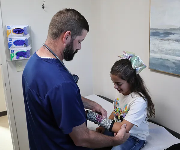 Diagnosing Join Pain - Kyle G, Lake Charles Primary Care